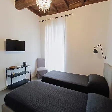 La Tua Casa A Viadelcorso רומא