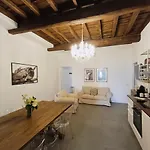 La Tua Casa A Viadelcorso 아파트